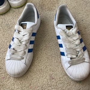 Men’s size 7 Superstar Adidas